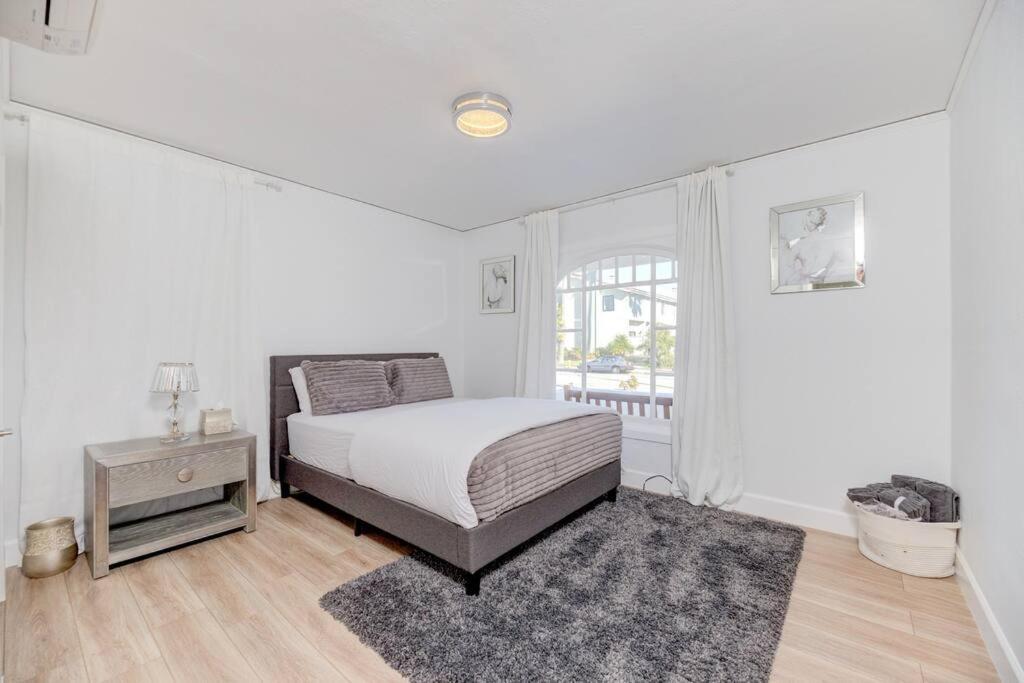 Lovely White Beach House Redondo Beach Ngoại thất bức ảnh
