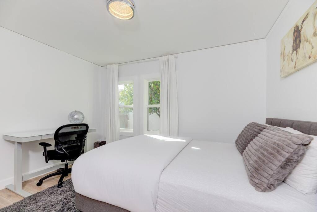 Lovely White Beach House Redondo Beach Ngoại thất bức ảnh