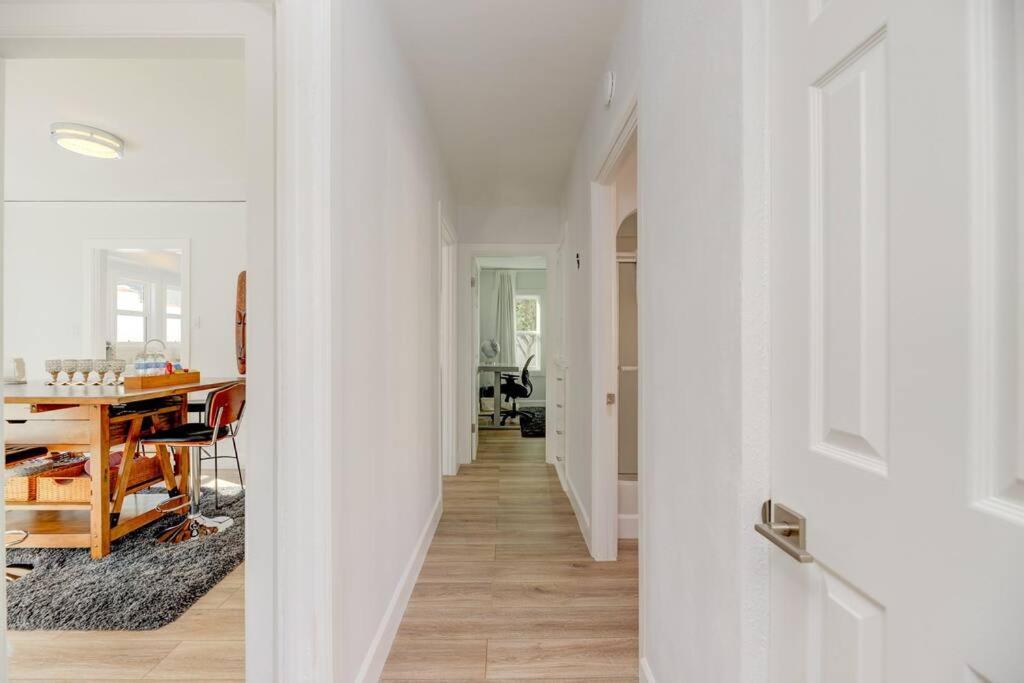 Lovely White Beach House Redondo Beach Ngoại thất bức ảnh
